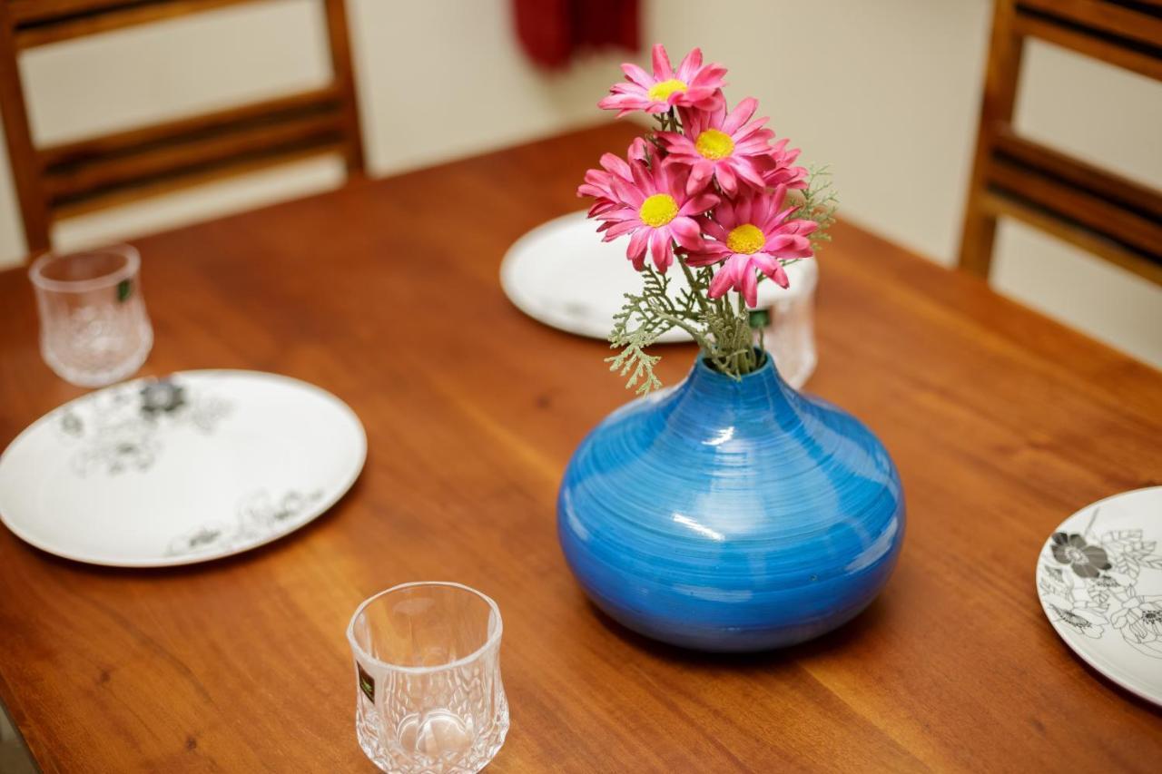 Misty Meridian Serviced Apartments Bangalore Esterno foto