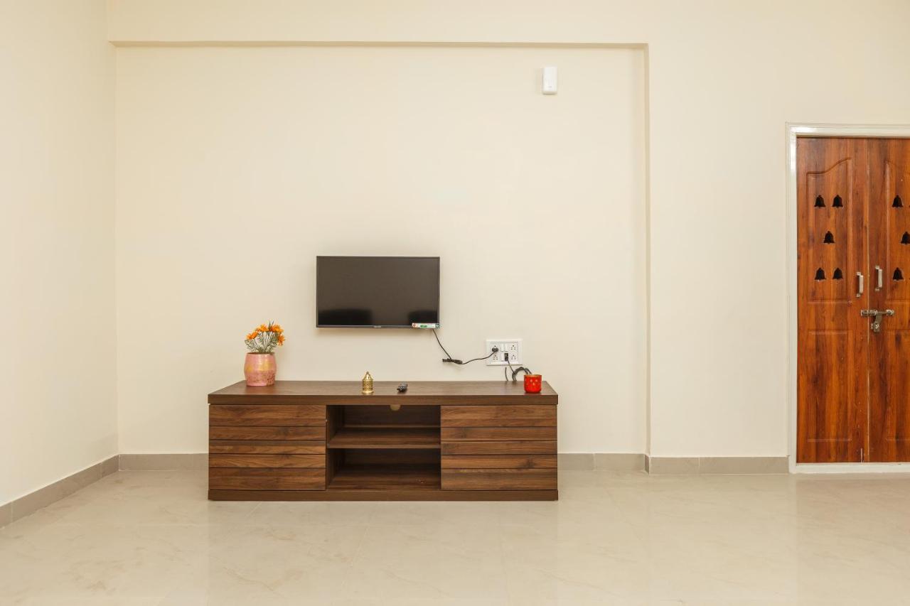 Misty Meridian Serviced Apartments Bangalore Esterno foto
