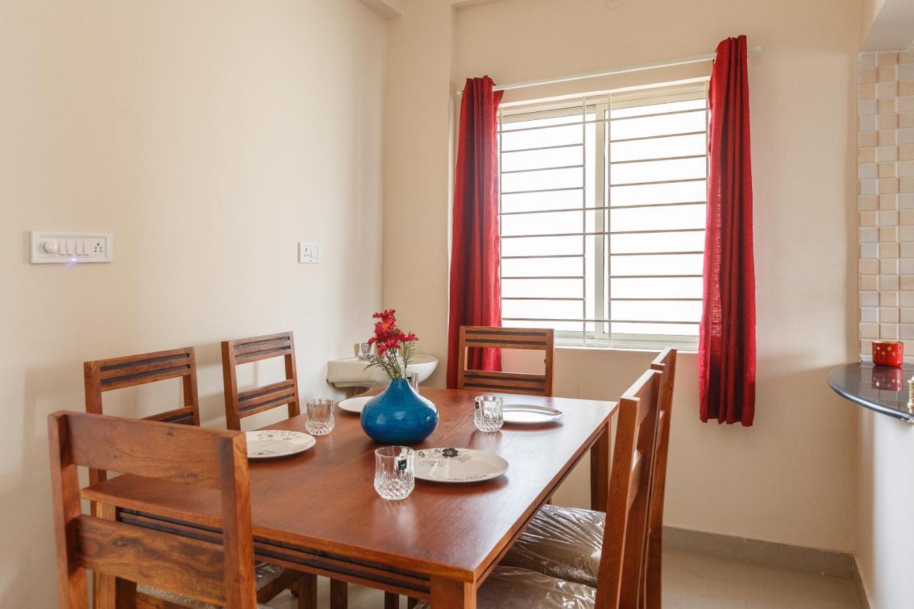 Misty Meridian Serviced Apartments Bangalore Esterno foto