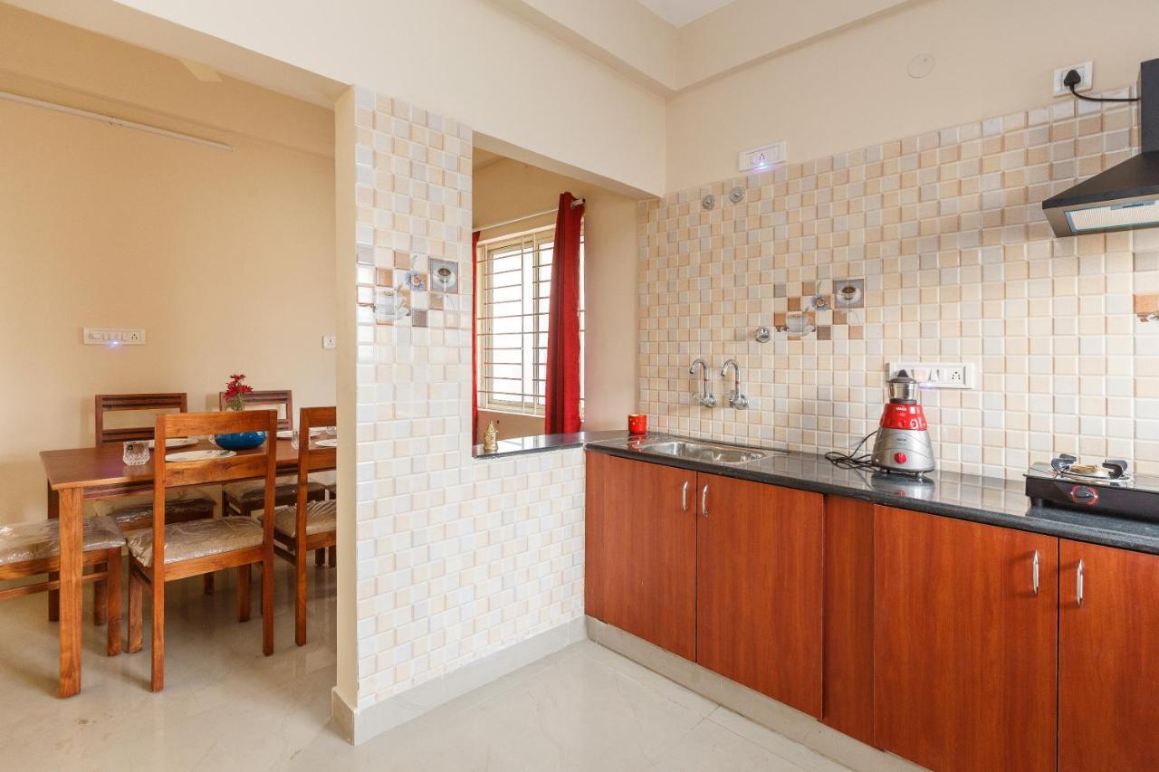 Misty Meridian Serviced Apartments Bangalore Esterno foto