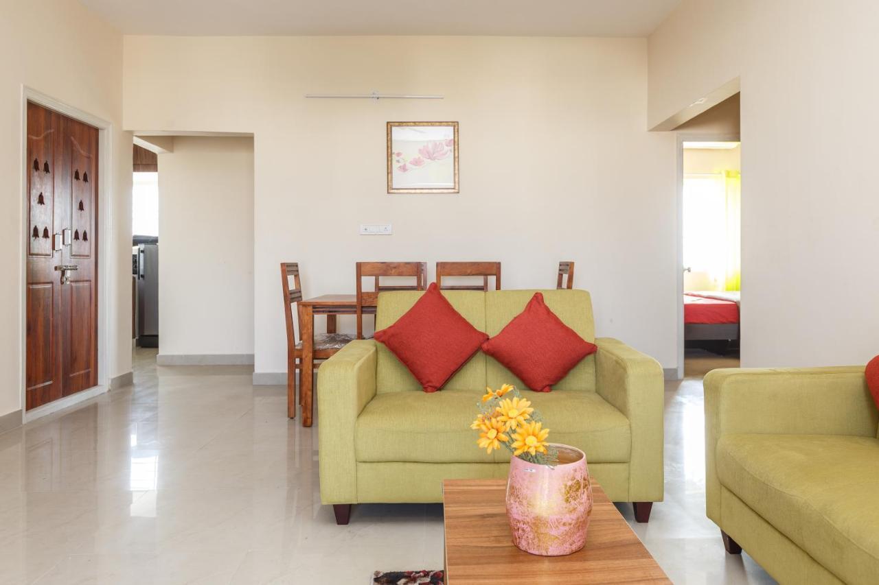 Misty Meridian Serviced Apartments Bangalore Esterno foto